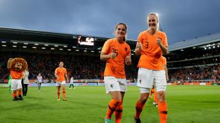 Wiegman kiest selectie voor finale play-offs tegen Zwitserland